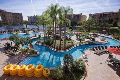 Club Wyndham Bonnet Creek Resort with Disney shuttles and near Universal Studios Resort in Bay Lake