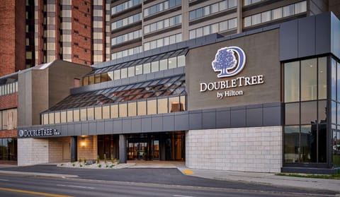 DoubleTree by Hilton Windsor, ON Hôtel in Windsor
