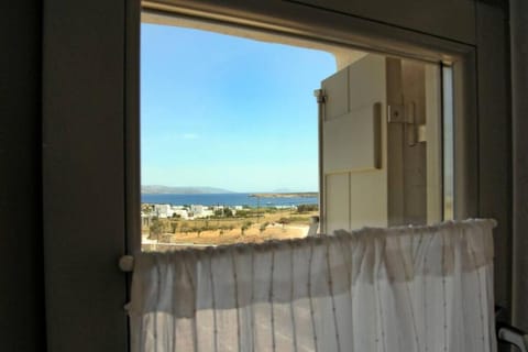 Casa Vento - Maisonette near Santa Maria beach Villa in Paros, Greece