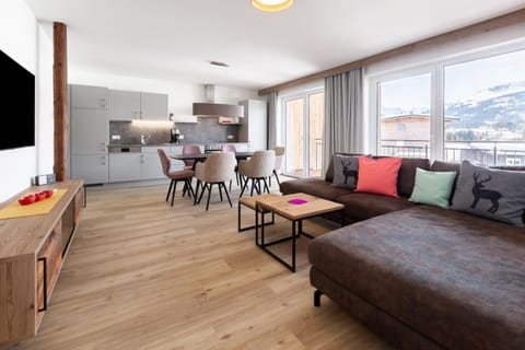 Living room, Seating area, Dining area