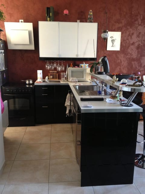 Coquet T3 à 500m de la mer Apartment in Marseille