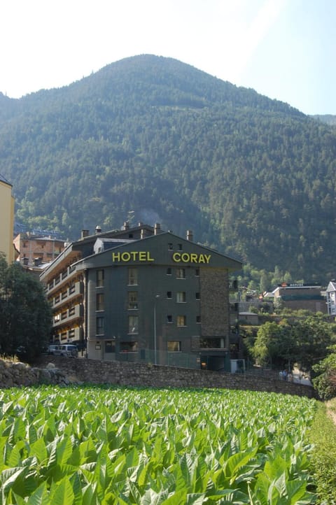 Property building, Spring, Day, Natural landscape, Mountain view