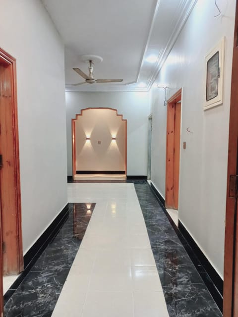 Rose Palace Family Guest House Hotel in Karachi