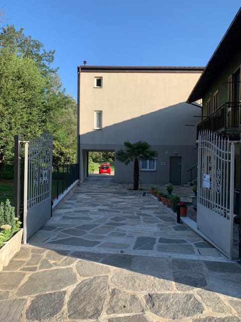 Affittacamere EROI Bed and Breakfast in Canton of Ticino