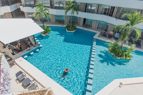 Pool view, Swimming pool