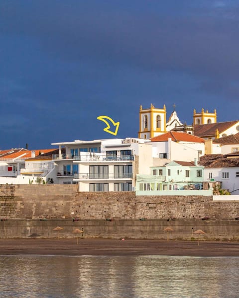 Facing Bay Hostel Hostel in Azores District