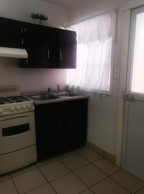 2-bedroom apartment centrally located, near us consulate Apartment in Ciudad Juarez