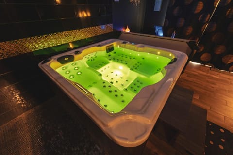 Sauna, Steam room, Spa and wellness centre/facilities