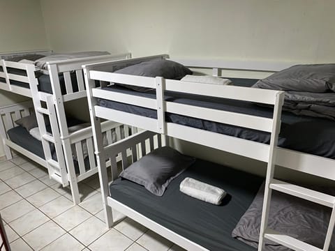 Single Size TOP Bunk Bed - Mixed Shared ROOM Hostel in Miami Springs