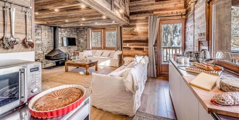 Chalet Paradis Blanc - Chalets pour 12 Personnes 024 Chalet in Tignes