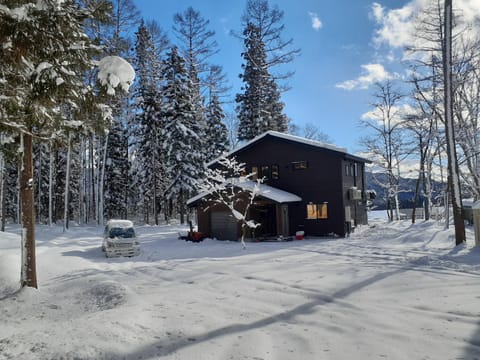 Property building, Winter