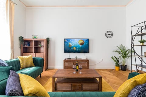 Apartment Augier - Elegant & Spacious - City Centre Eigentumswohnung in Pula