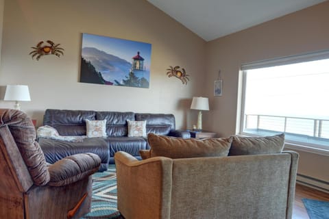 Bay Echo Villa in Depoe Bay