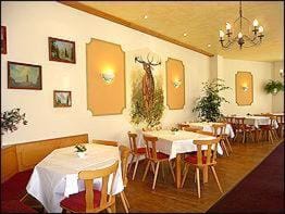 Gasthaus & Pension Zum Hirsch Bed and Breakfast in Thuringia, Germany