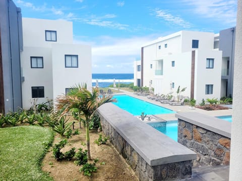 Eastern Blue - Sea View Luxury Apartment Condo in Mauritius