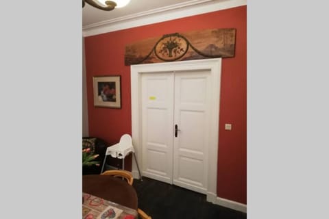 Shoe Styling Museum Apartment in Graach an der Mosel