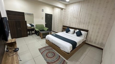 Hotel New Shiv Kunj Hotel in Vadodara