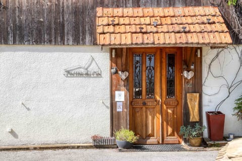 Ferme du Ciel Bed and Breakfast in Samoëns