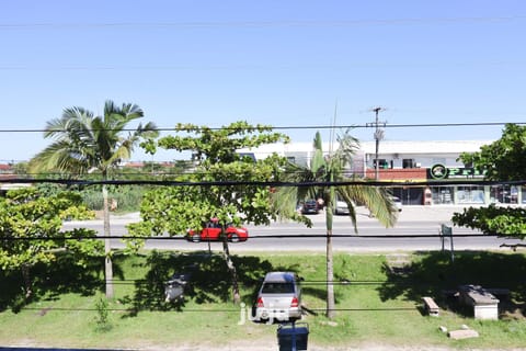 Pousada Ju&Ju à 400 mts DA PRAIA Inn in Pontal do Paraná