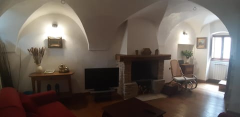 Communal lounge/ TV room, Living room