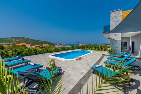 Luxury Villa Bava-5minutes to center Villa in Cavtat