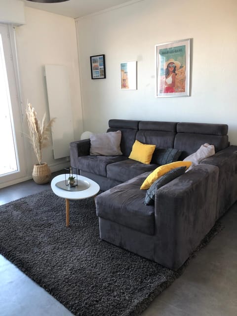 Appartement sur la plage de Malo les bains vue mer Apartment in Dunkirk