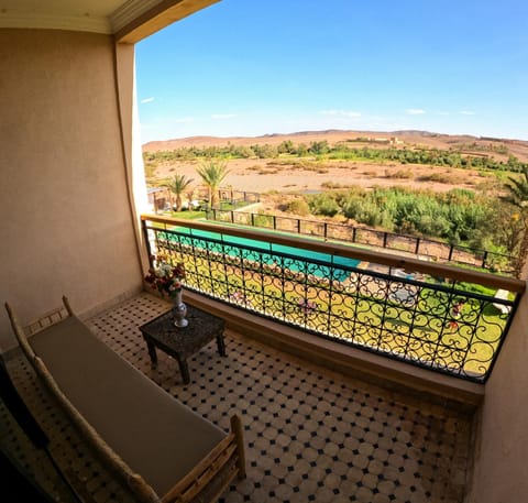 Balcony/Terrace, Garden view, Pool view