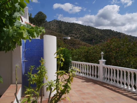 Cortijo Pura Vida House in Río de Torrox