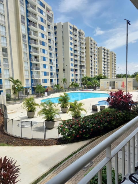 Excelente Apartamento Ricaurte, Puerto Azul Torre 10 Apto 208 Condo in Ricaurte