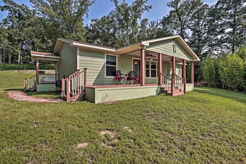Relaxing Texas Getaway, 1 Mile to Boat Ramp! House in Lake O the Pines