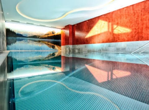 Spa and wellness centre/facilities, Swimming pool