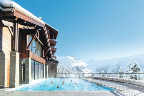 Property building, Winter, Skiing, View (from property/room), Swimming pool