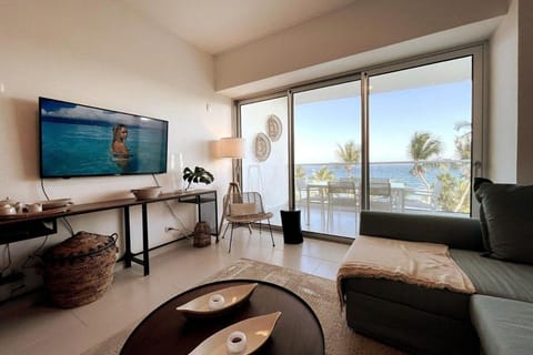 TV and multimedia, Living room, Sea view