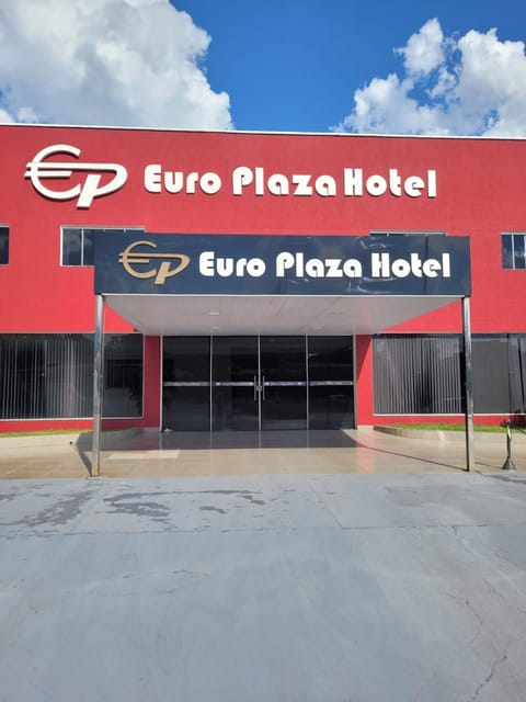 Euro Plaza Hotel - Próximo ao Aeroporto de Goiânia, Santa Genoveva Hotel in Goiania