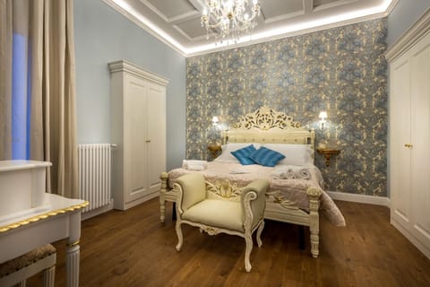 Relais Twelve B&B Bed and Breakfast in Florence