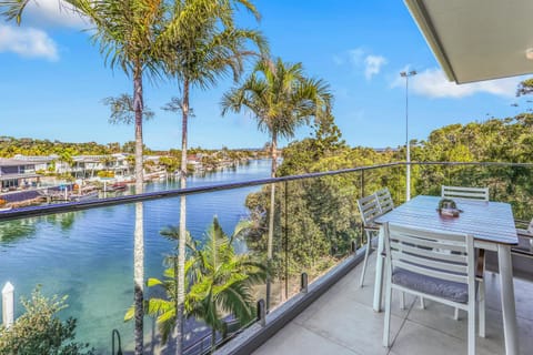 Balcony/Terrace, River view