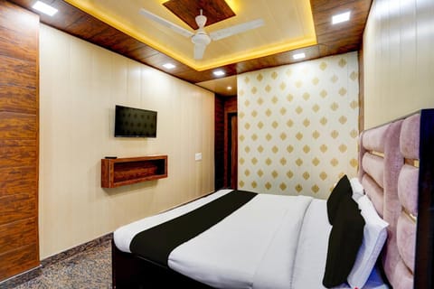 Capital O Pl Guest House Hotel in Noida