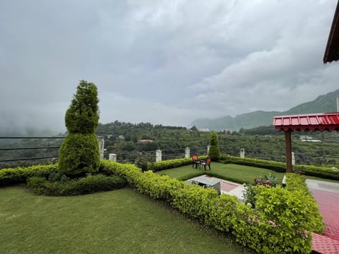 EKO STAY - Cliff Haven Villa Chalet in Uttarakhand