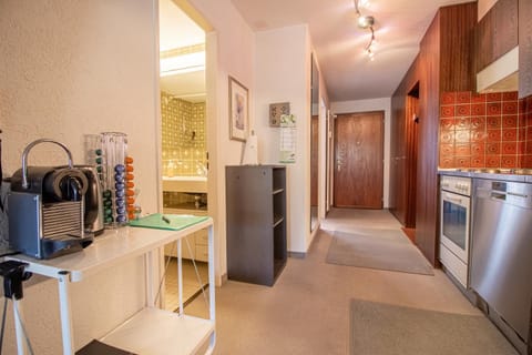 Kitchen or kitchenette, kitchen