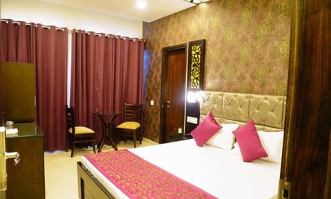Hotel Jullundur 18 Hotel in Chandigarh