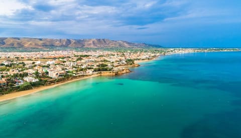 Nearby landmark, Natural landscape, Bird's eye view, Beach, City view, Sea view