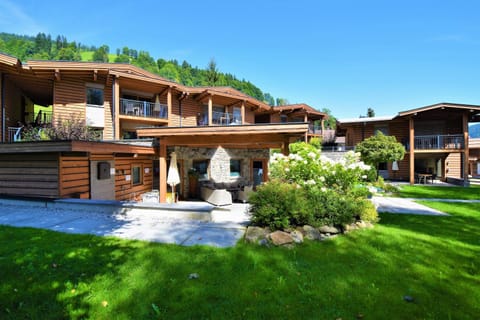 Property building, Natural landscape, Garden, Garden view, Mountain view