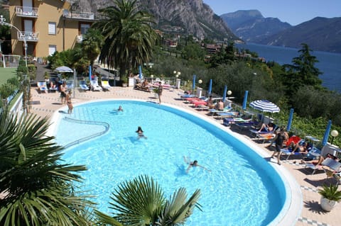 Hotel Riviera Panoramic Green Resort Hotel in Limone Sul Garda