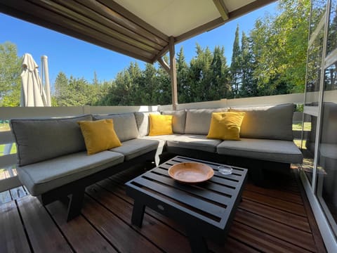 Balcony/Terrace, Living room