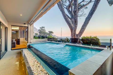 Sea view, Swimming pool