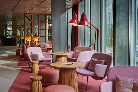 Facade/entrance, Lobby or reception, Lounge or bar, Seating area, Entertainment