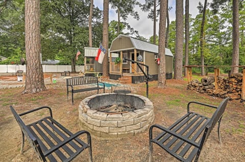 The Gosling Studio Cabin with River Access! Apartment in New Bern