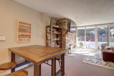 SB204 Snowbridge 2Br 2Ba condo Condo in Copper Mountain