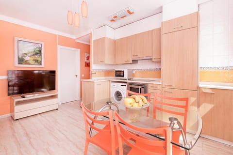 Kitchen or kitchenette, kitchen