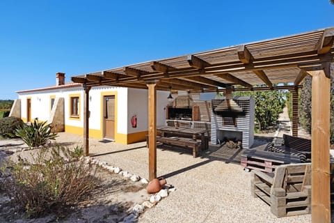 Monte do Tanoeiro - Casa Adega House in Odeceixe